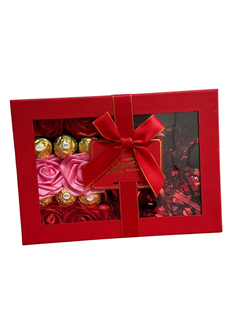 Caja personalizada · 6 rosas